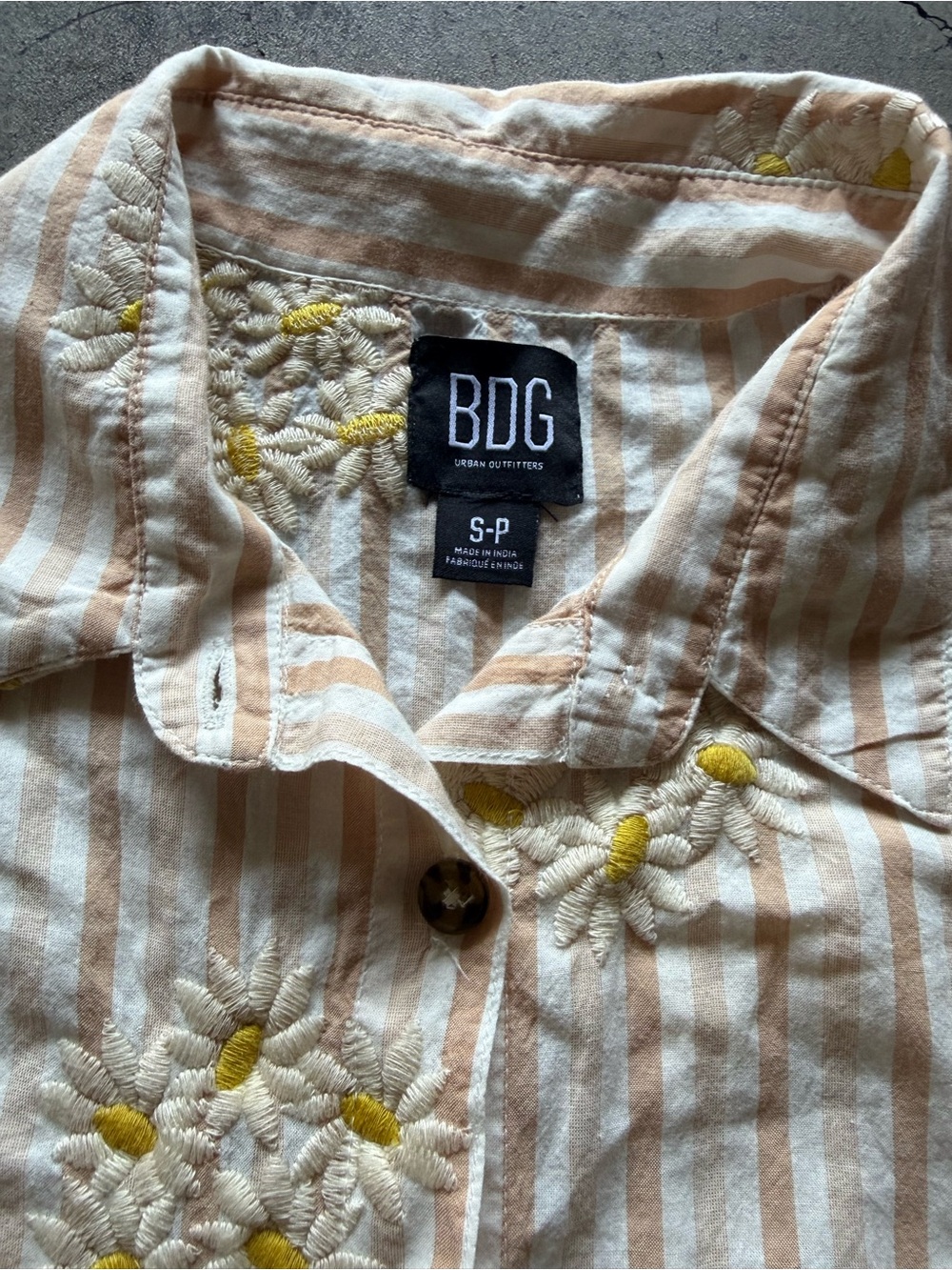 BDG Striped Daisy Embroidered Shirt - Cream & Yellow - Picture 4 of 4